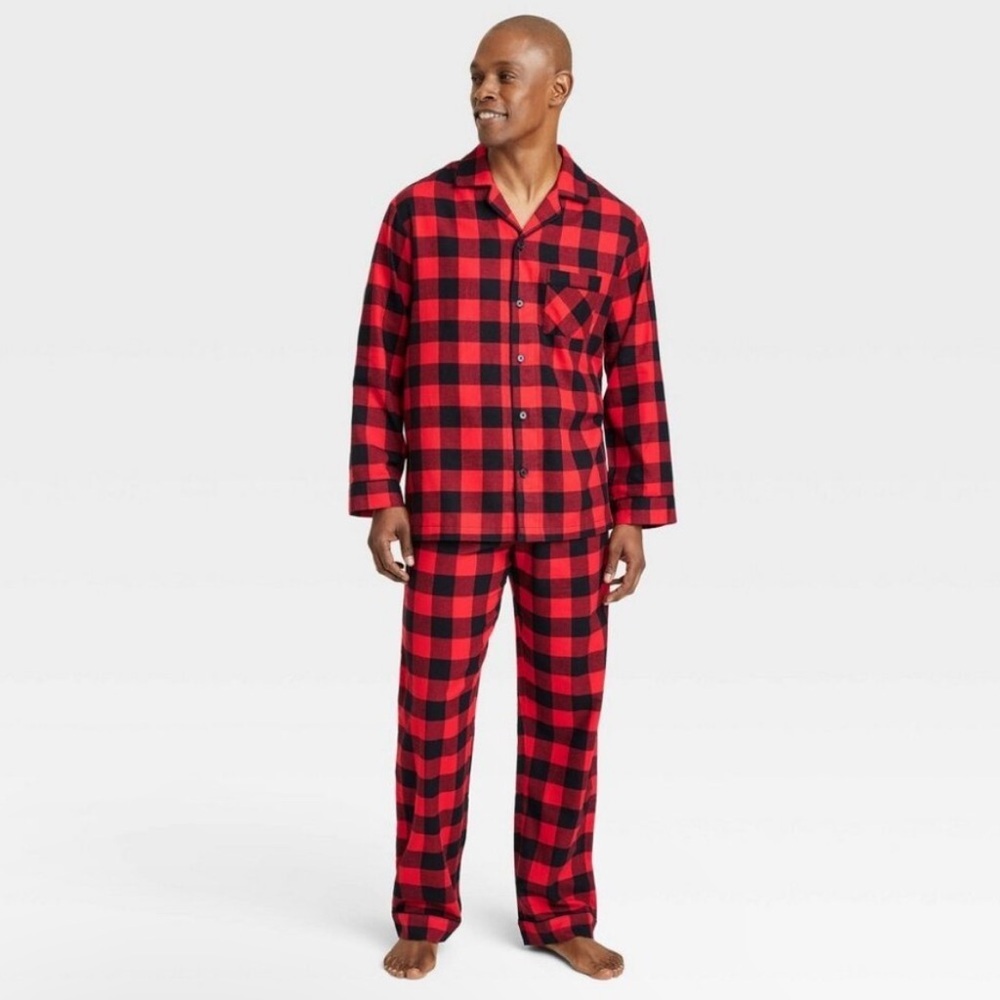 Wondershop Men’s Buffalo Plaid Pajama Set